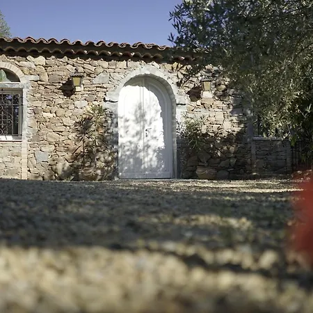 Penzion La Maison Des Oliviers 3*