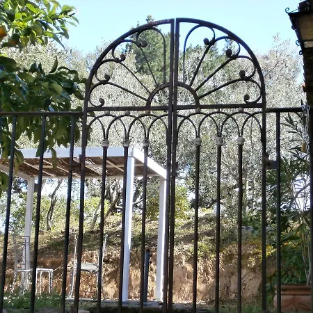 La Maison Des Oliviers Gæstehus 3*