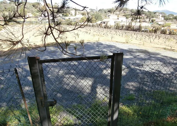 Guest house La Maison Des Oliviers 3*