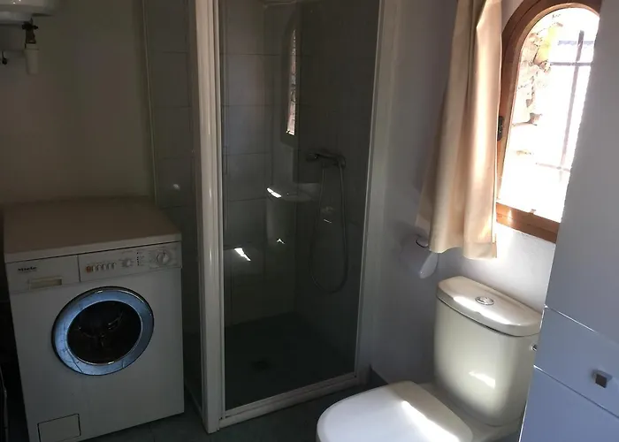 La Maison Des Oliviers Guest house Cogolin