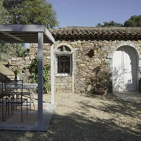 Affittacamere La Maison Des Oliviers 2*